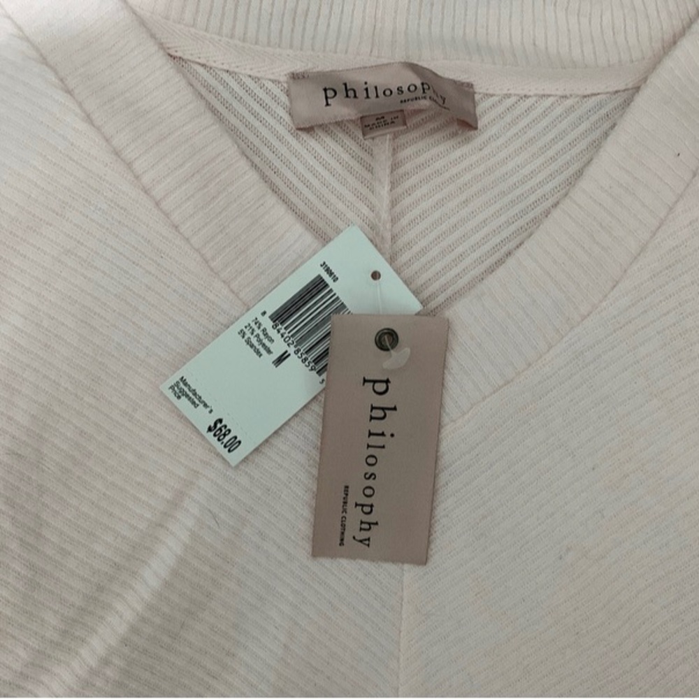 Philosophy NWT super soft loose sweater in pale pink, size Medium.